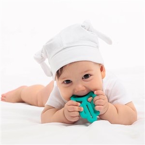 OiOi Annenin Eli Bebek Silikon Diş Kaşıyıcı - Yeşil