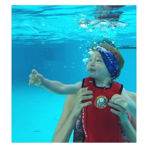 Owli Swimwarm Üşütmeyen Bebek Mayosu Turuncu Orjinal