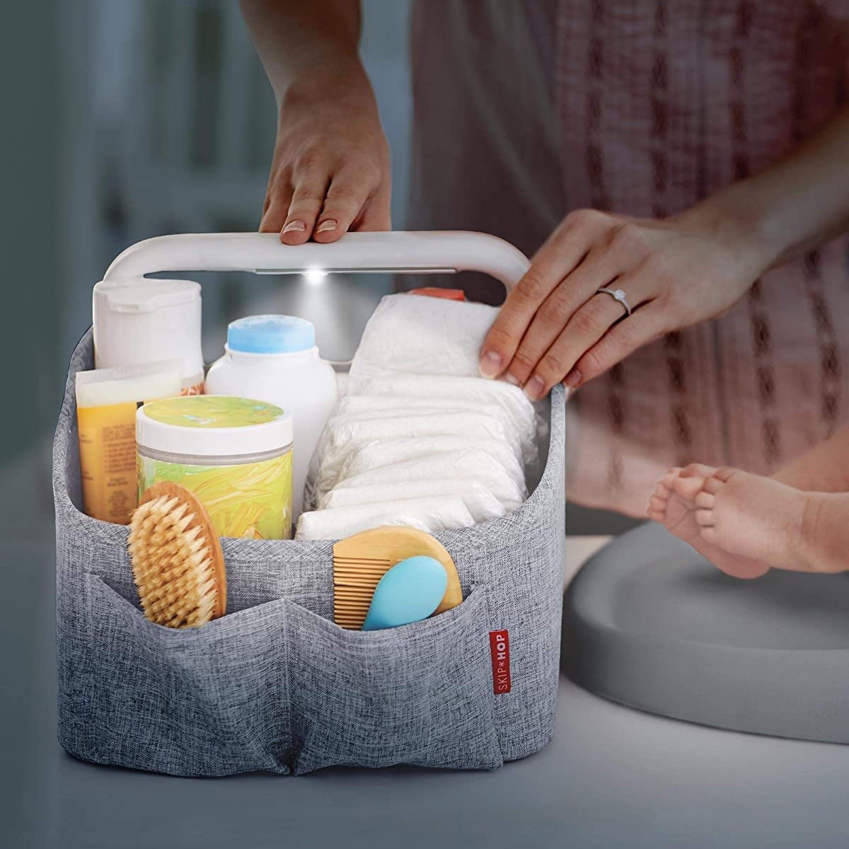 Skip Hop Işıklı Bebek Bezi Organizatör Gri