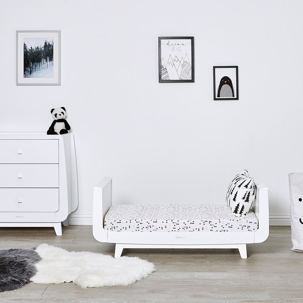 SnüzKod Beşik İçin Çarşaf 60x120-70x140 cm - Geo Mono Triangle Orjinal