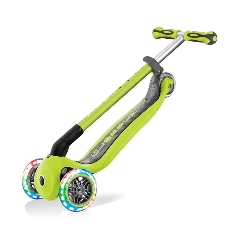 Globber Go Up Deluxe Işıklı Scooter Yeşil 