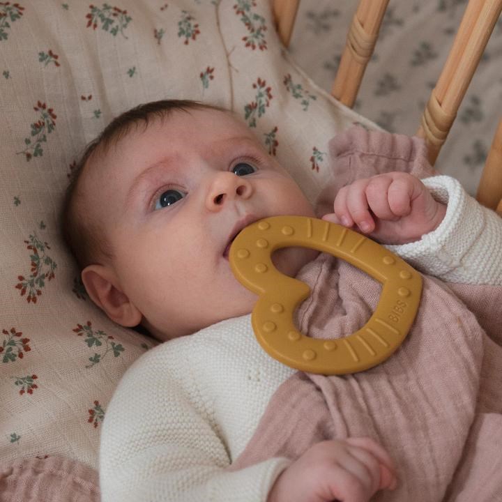 Bibs Baby Bitie Diş Kaşıyıcı Heart Peach 3 Ay + 