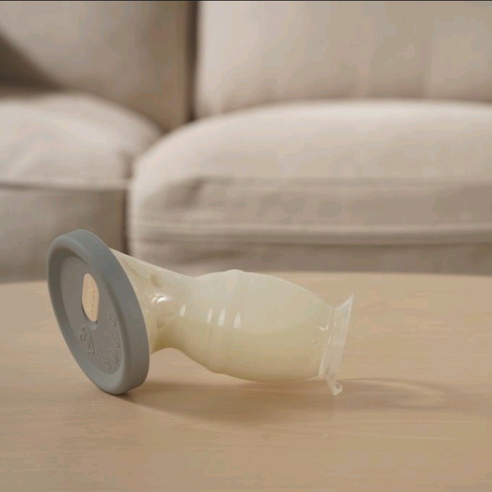 Haakaa Gen2 Süt Pompası ve Süt Toplayıcı Gri Kapaklı 