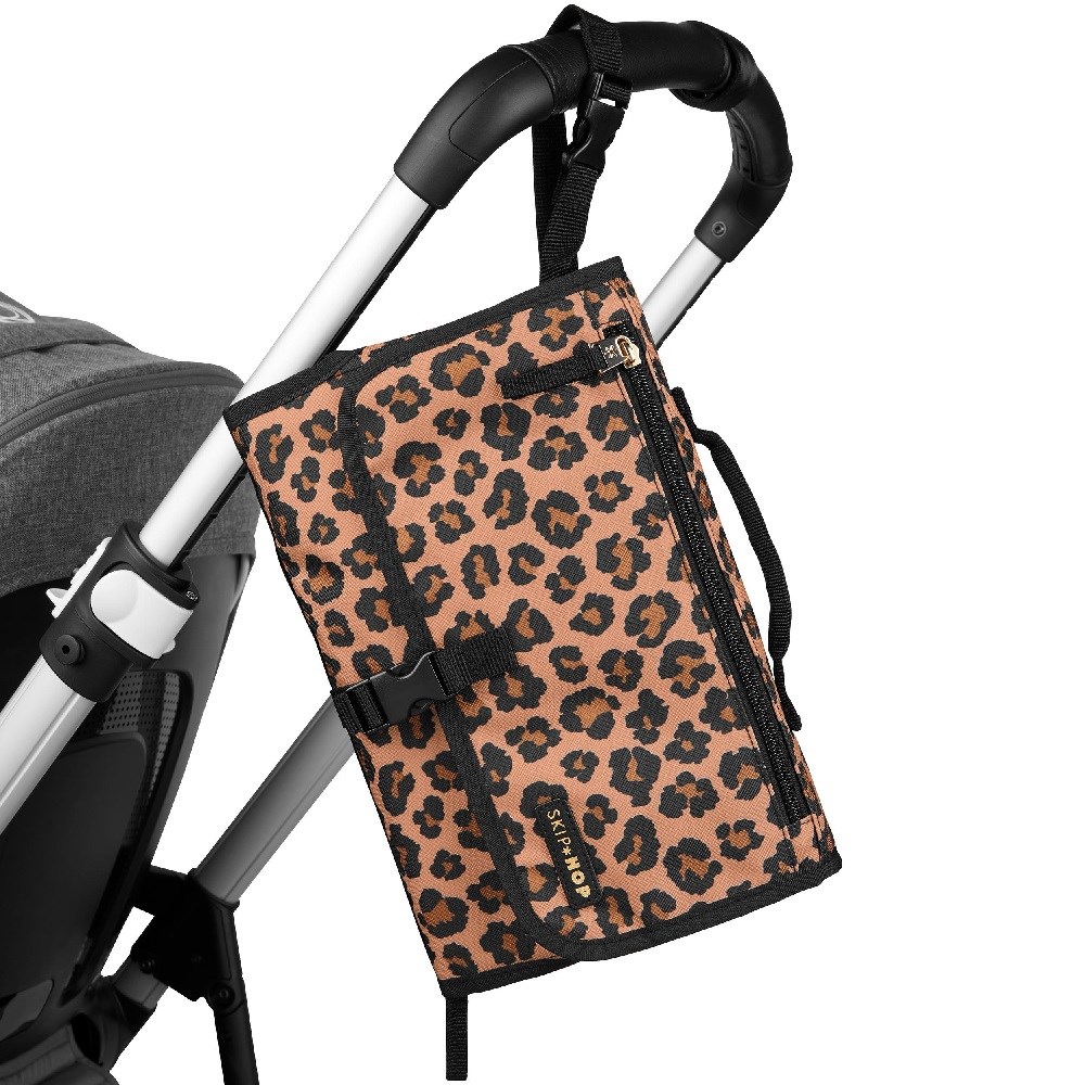 Skip Hop Pronto Orijinal Alt Açma Çantası - Leopar Orjinal