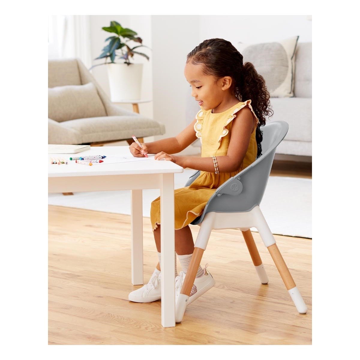 Skip Hop 4-in-1 Mama Sandalyesi-Gri/Beyaz 