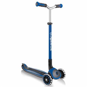 Globber Master Işıklı Katlanabilir Scooter - Lacivert 4 Yaş+