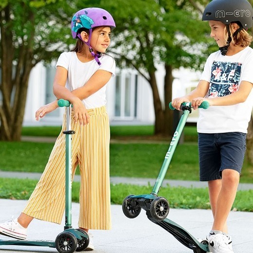 Micro Maxi Micro Deluxe ECO LED 3 Tekerlekli Scooter Yeşil 