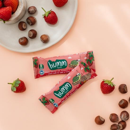 Humm Vegan Çilekli ve Fındıklı Yulaf Bar 
