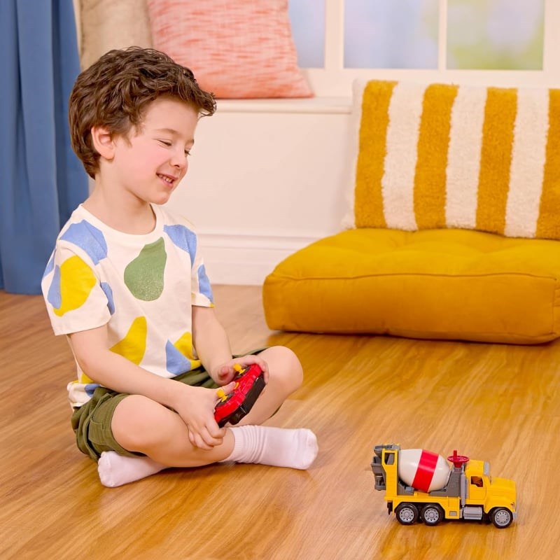Driven Kumandalı Çimento Arabası 