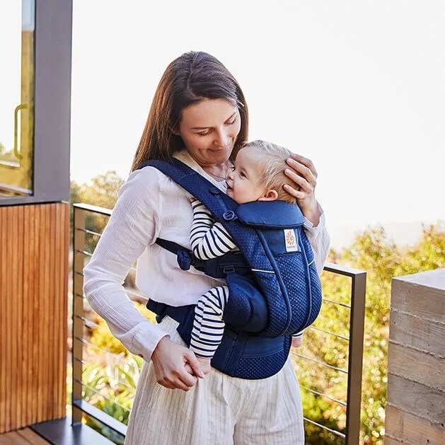 Ergobaby Omni Breeze (midnight blue) 