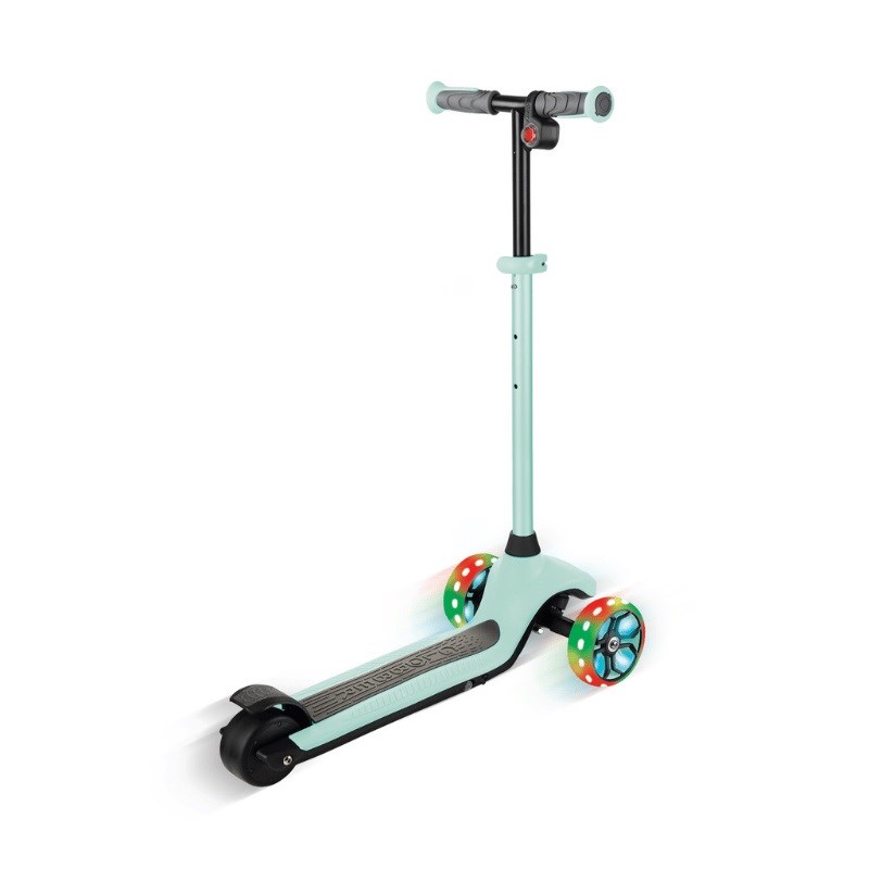 Globber One K E-Motion 4 Plus - Işıklı Elektrikli Scooter - Mint Yeşili 
