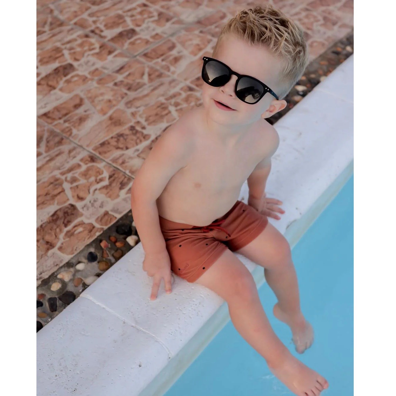 Izipizi Junior Güneş Gözlüğü - Sun E Black ( 5-10 Yaş ) Orjinal