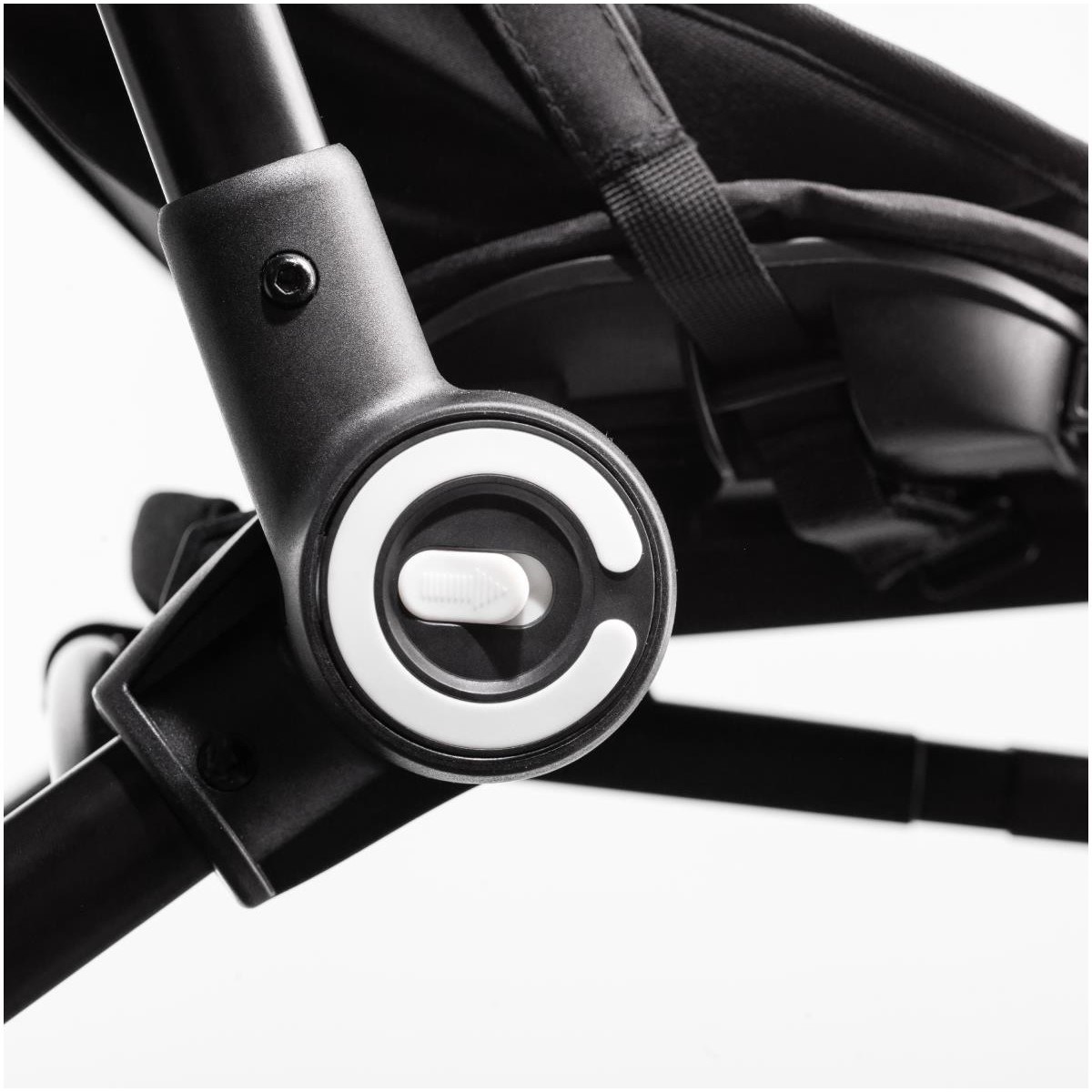 SmarTrike Traveler Hepsi Bir Arada Aktif Kabin Boy Bebek Arabası ve Bisiklet (6 Ay – 4 Yaş) - Onyx B 