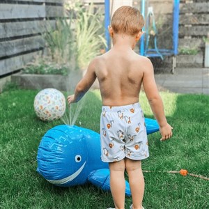 Swim Essentials Fıskiyeli Şişme Balina
